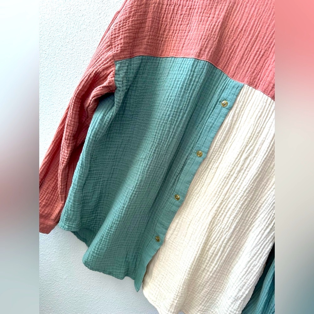 Colorblock Shirt - Picture 8 of 13